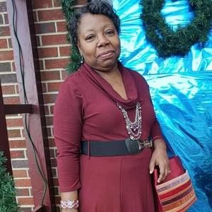 Meet your Posher, Ellen